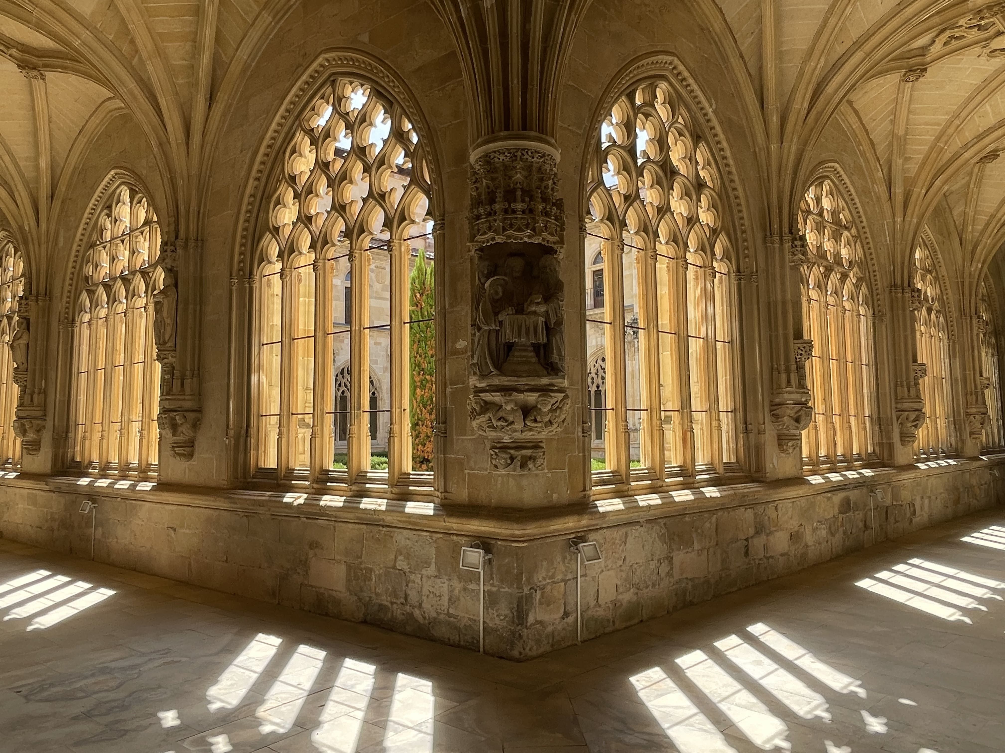 Monasterio-de-San-Salvador-Oña (45).jpg